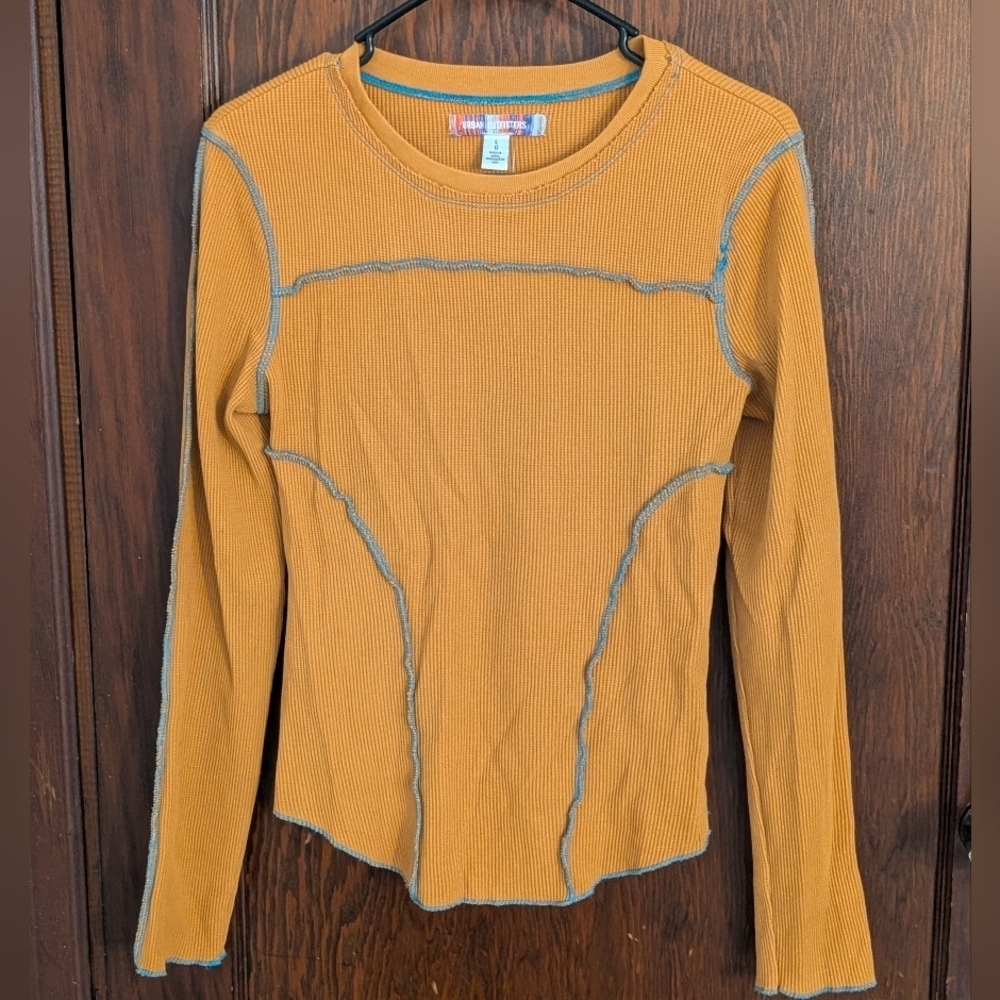 Urban Outfitters Mustard Yellow Thermal Long Sleeve Size Large